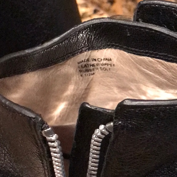 Michael Kors Cheyenne open-toe stiletto bootie in black leather - Picture 6 of 7